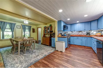 38 Pleasure Drive, Flanders, NY 11901 - Photo 13
