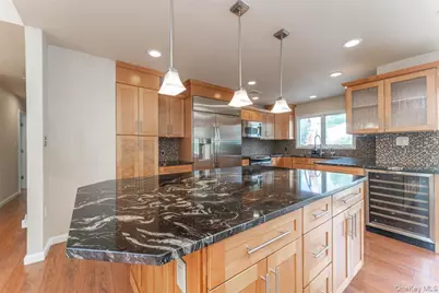 39 Gale Drive, Woodmere, NY 11581 - Photo 9