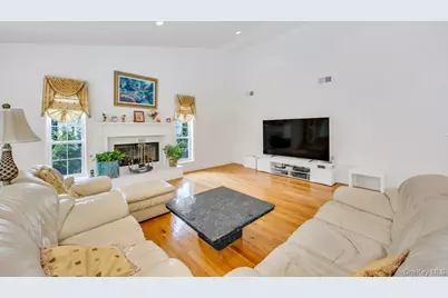 6 Hancock Court, South Setauket, NY 11720 - Photo 19
