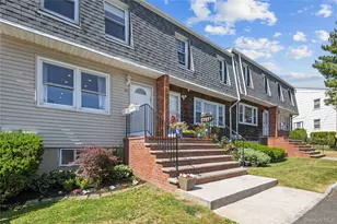 31 Gladys Dr, Spring Valley, NY 10977 - Photo 3
