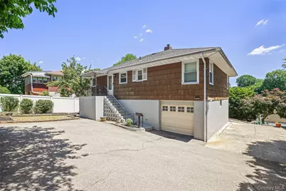 816 N Broadway, Yonkers, NY 10701 - Photo 1