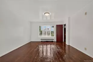 33 N Montgomery St, Valley Stream, NY 11580 - Photo 7