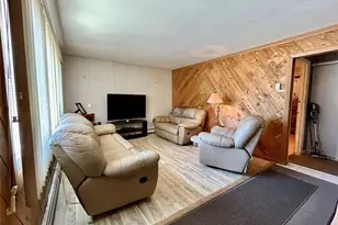465 St Johns St, Central Islip, NY 11722 - Photo 3