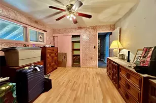 465 St Johns St, Central Islip, NY 11722 - Photo 7