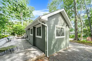 356 Oakleigh Ave, Calverton, NY 11933 - Photo 23