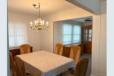 352 Boundary Avenue, Massapequa, NY 11758 - Photo 5