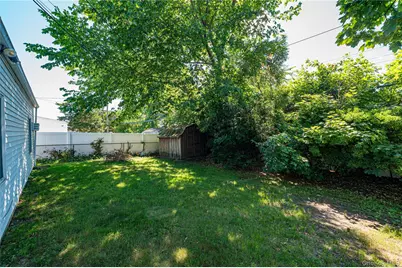 93 Barnyard Lane, Levittown, NY 11756 - Photo 17