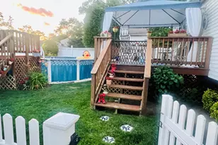 48 W 20th St, Deer Park, NY 11729 - Photo 9
