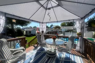 48 W 20th St, Deer Park, NY 11729 - Photo 3