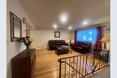 48 W 20th Street, Deer Park, NY 11729 - Photo 17
