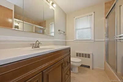 1395 Meadowbrook Road, Merrick, NY 11566 - Photo 35