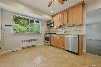 1395 Meadowbrook Road, Merrick, NY 11566 - Photo 13