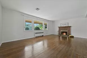 1395 Meadowbrook Rd, Merrick, NY 11566 - Photo 5