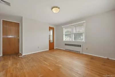 1395 Meadowbrook Road, Merrick, NY 11566 - Photo 29