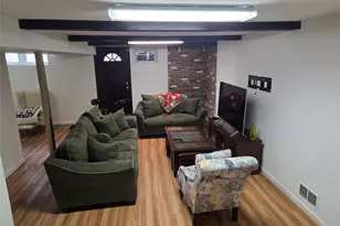 15-40 215th St, Bayside, NY 11360 - Photo 5
