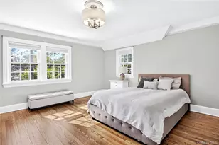 23 Foster Ave, Malverne, NY 11565 - Photo 17