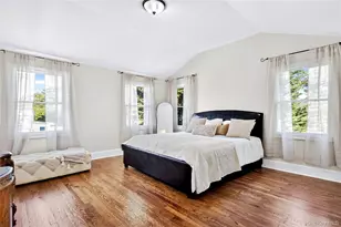 23 Foster Ave, Malverne, NY 11565 - Photo 19