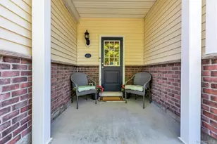 111 Millie CT, Patchogue, NY 11772 - Photo 5