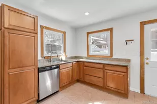 51 Greenwood Ave, Greenwood Lake, NY 10925 - Photo 5