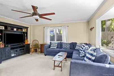 217 Soundview Road, Huntington, NY 11743 - Photo 25
