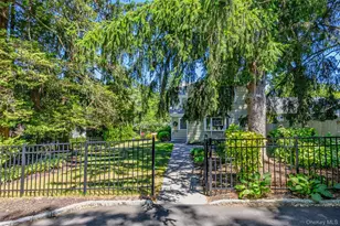 217 Soundview Rd, Huntington, NY 11743 - Photo 43