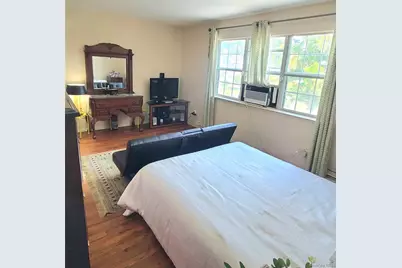 288 Frederick Avenue, Floral Park, NY 11001 - Photo 11
