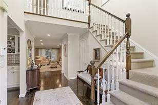 37 Maple Run Ct, Jericho, NY 11753 - Photo 5
