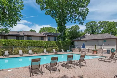 37 Maple Court, Jericho, NY 11753 - Photo 49