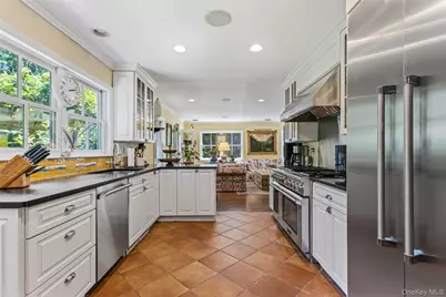 242 Croton Lake Road, Katonah, NY 10536 - Photo 15