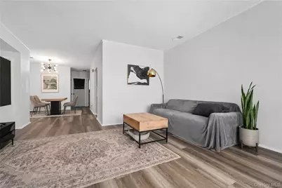 2001 Prospect Avenue, Bronx, NY 10457 - Photo 11