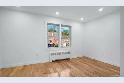 4135 Murdock Avenue, Bronx, NY 10466 - Photo 17