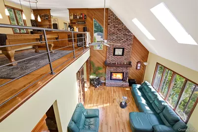 29 Vineyard Road, Huntington, NY 11743 - Photo 15