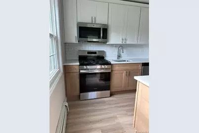 460 Old Town Road #18i, Port Jefferson Station, NY 11776 - Photo 5