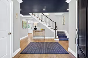 162 Manhasset Woods Rd, Manhasset, NY 11030 - Photo 7