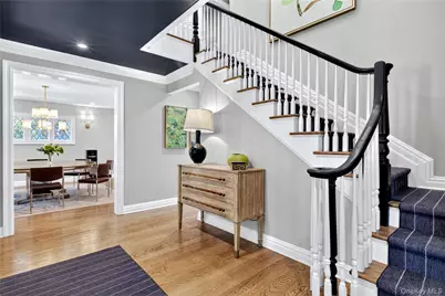 162 Manhasset Woods Road, Manhasset, NY 11030 - Photo 9