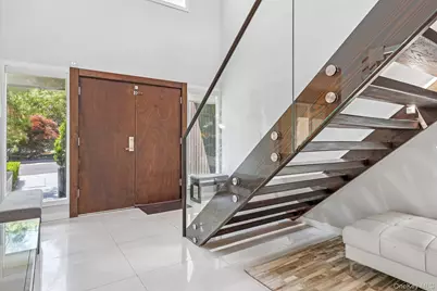 108 Bellows Lane, New City, NY 10956 - Photo 3
