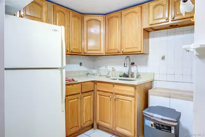 85-62 66th Road, Rego Park, NY 11374 - Photo 37