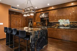 21-51 Shore Blvd, Astoria, NY 11105 - Photo 15