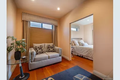 2151 Shore Boulevard, Astoria, NY 11105 - Photo 29