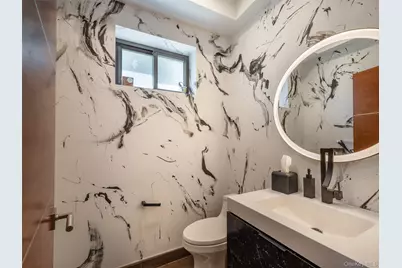 2151 Shore Boulevard, Astoria, NY 11105 - Photo 17