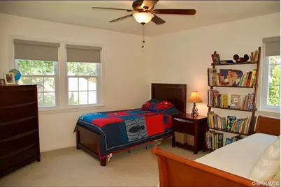 18 Coralyn Avenue, White Plains, NY 10605 - Photo 5