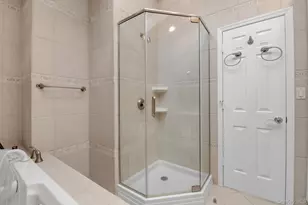 189 Regent Dr, Long Beach, NY 11561 - Photo 33