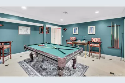 135 Round Swamp Road, Huntington, NY 11743 - Photo 43