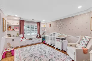 135 Round Swamp Rd, Huntington, NY 11743 - Photo 29