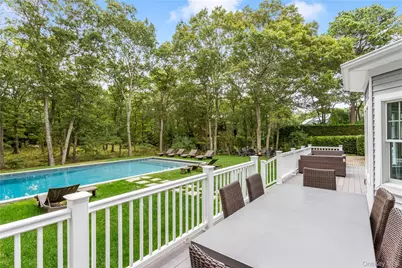 11 Stuart Court, Hampton Bays, NY 11946 - Photo 23