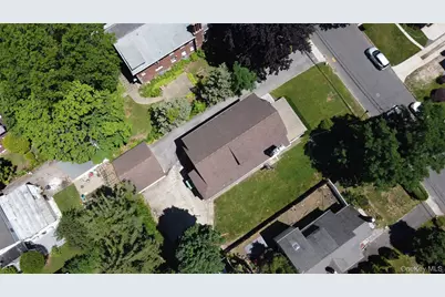 20 Spruce Street, Great Neck, NY 11021 - Photo 29