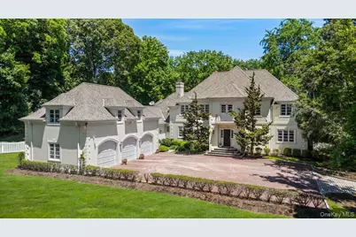11 Oak Hill Road, Lloyd Harbor, NY 11743 - Photo 1