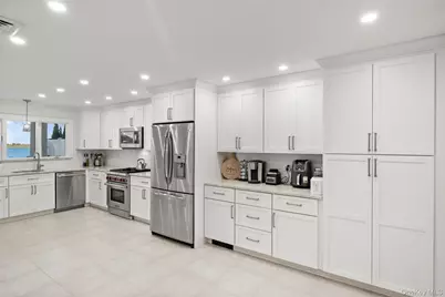 3367 Jason Court, Bellmore, NY 11710 - Photo 23