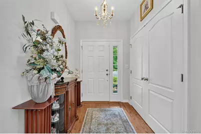 10 Pritchard Court, Fishkill, NY 12524 - Photo 5