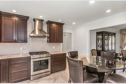 157-57 25th Avenue, Whitestone, NY 11357 - Photo 13